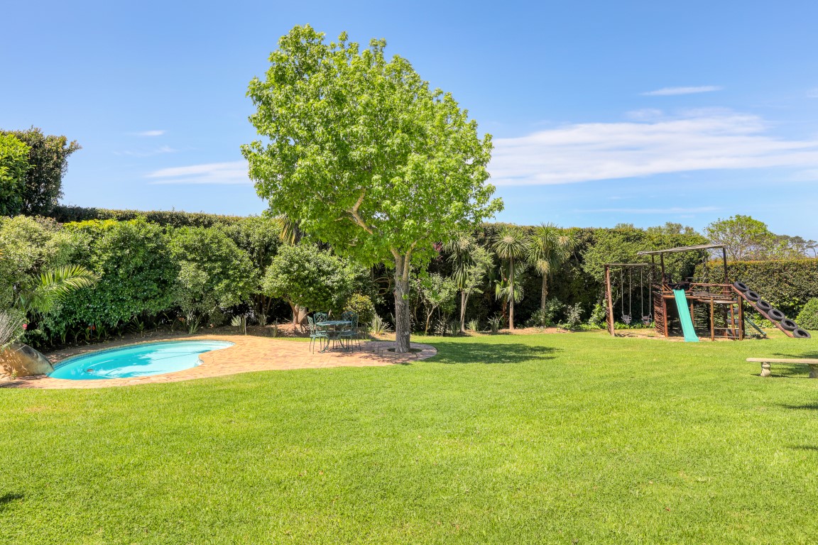 5 Bedroom Property for Sale in Constantia Western Cape